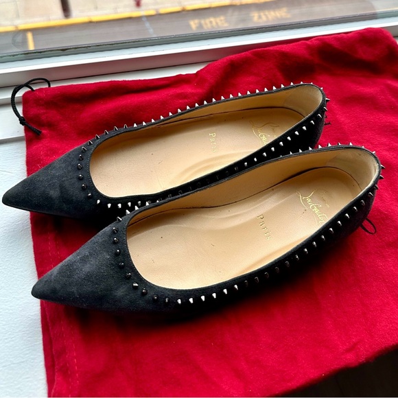 Christian Louboutin Grey Suede Anjalina Ballet Flats - Picture 2 of 11
